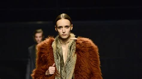 Prada to stop using fur from next year 